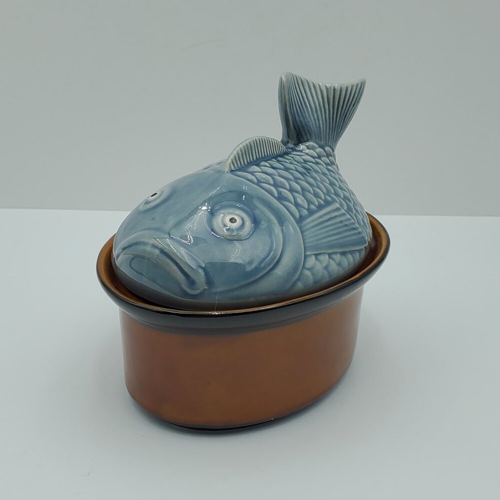 Secla Fish on Nest Tureen Lidded Dish Figural Fish Lid Soup Stew Tureen
